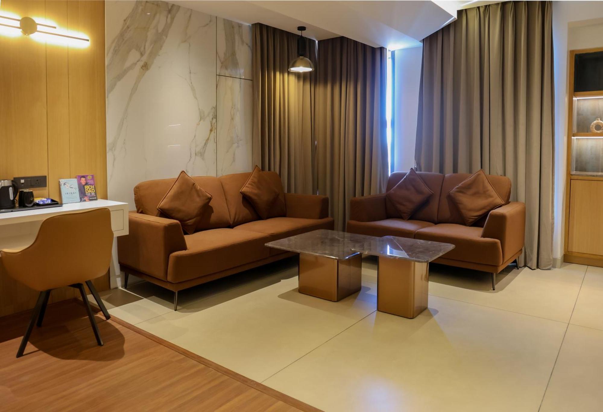 Raga - A Boutique Hotel Belgaum Eksteriør billede