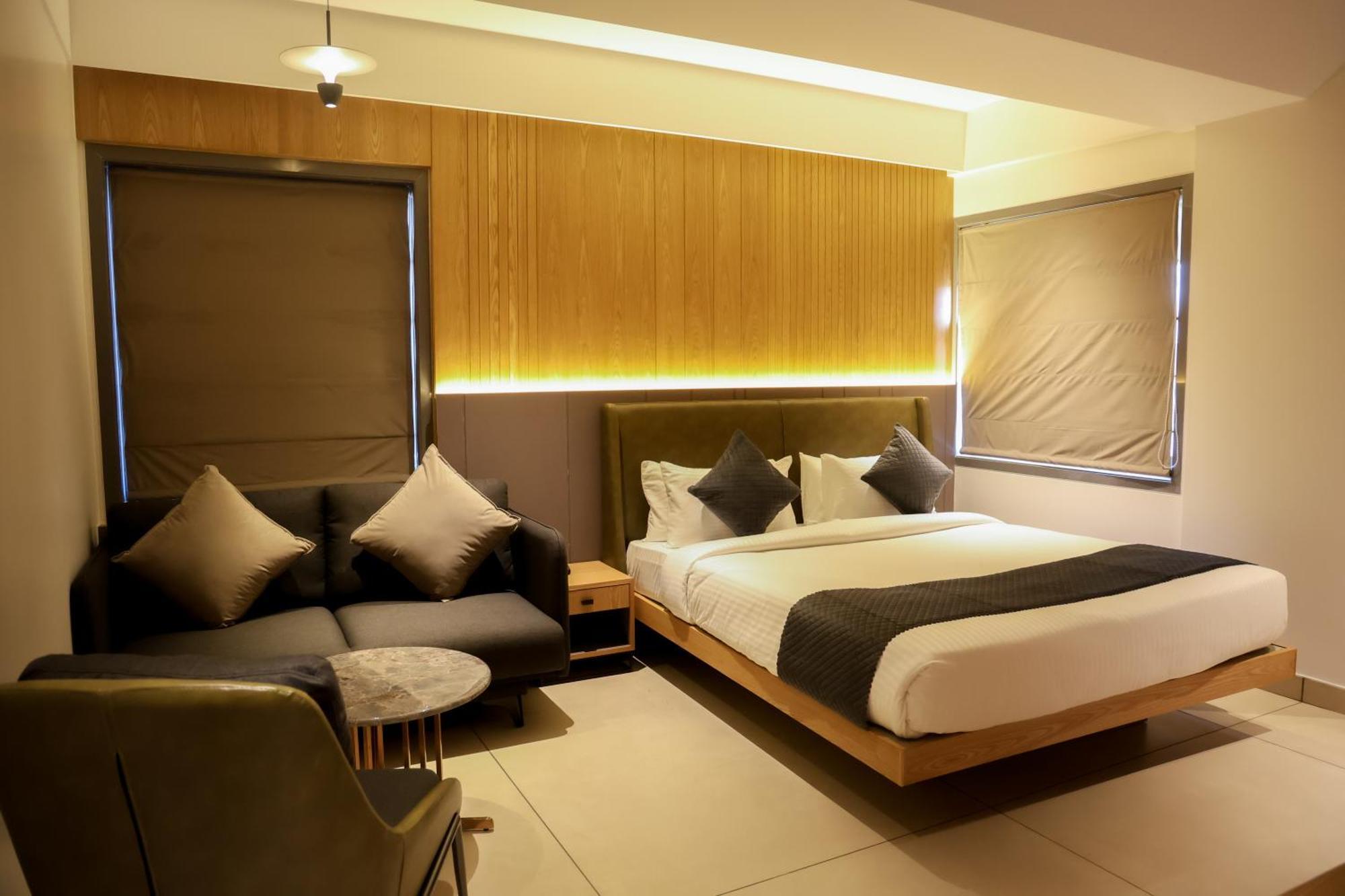 Raga - A Boutique Hotel Belgaum Eksteriør billede